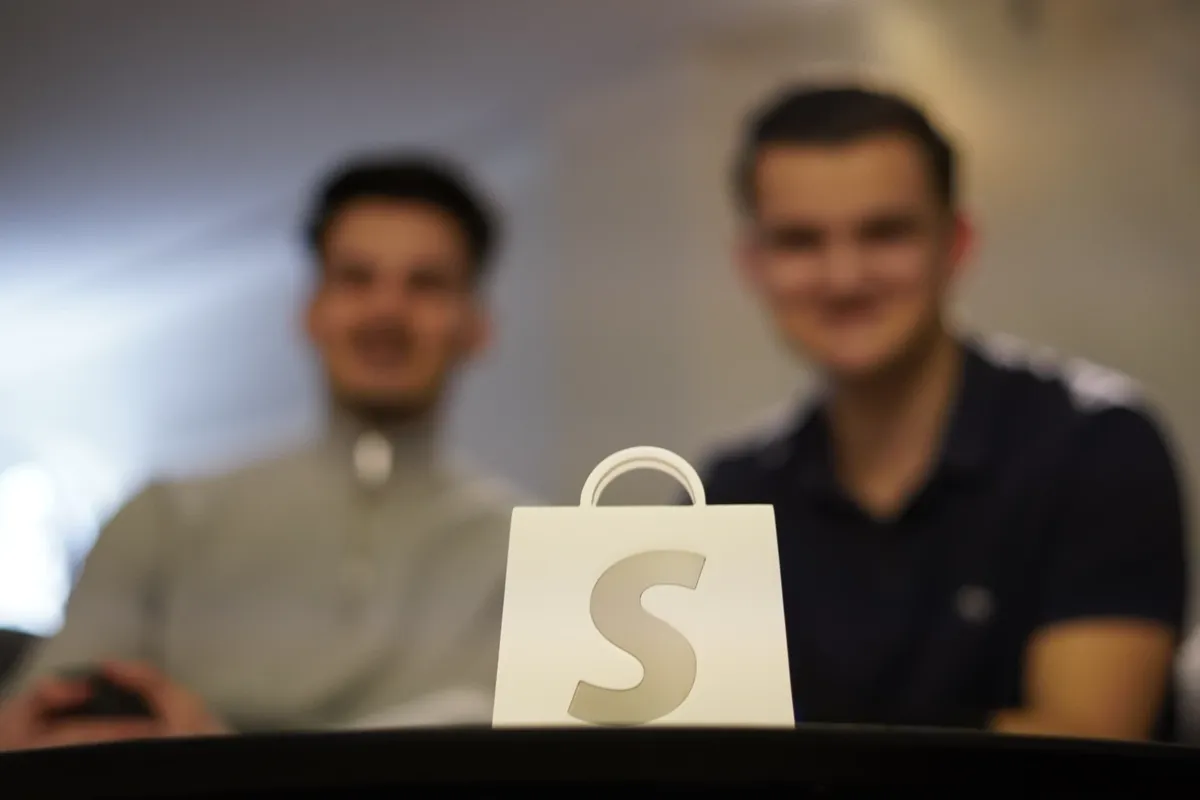 Online-Shops bei QOM